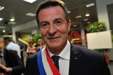 Au « honteux » #BalanceTonMaire, le sénateur du Puy-de-Dôme Jean-Marc Boyer préfère #EntendLesTerritoires