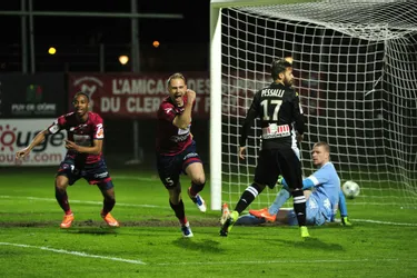 Clermont a battu Angers 2-0 (relire le live)