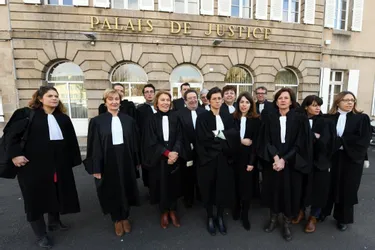 Les avocats du Barreau de Guéret participaient hier à la journée nationale « Justice morte »