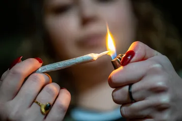 Le cannabis chez les jeunes : ces risques qu'on ne mesure pas toujours, expliqués par des spécialistes du CHU de Clermont-Ferrand