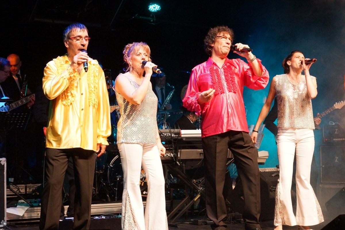 Le spectacle et les coulisses de Sam en foire en photos - Le Berry ...