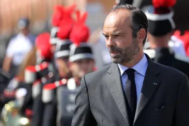 Le Premier ministre Edouard Philippe au sommet du puy de Dôme en septembre ?