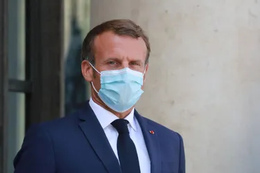 Emmanuel Macron testé positif au Covid-19, Jean Castex "placé à l'isolement"