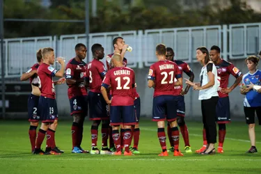 Football / Ligue 2 : Le Clermont Foot s'impose à Brest (2-0) [relire le direct]