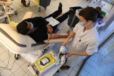 À Moulins (Allier), les dons de sang sont tombés à 320 poches par semaine au lieu de 450 en temps normal