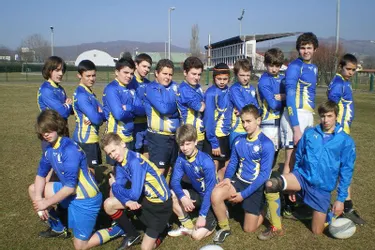 Les jeunes rugbymen du collège Lucien-Colon qualifiés