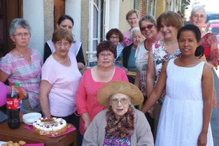 Châtelus-le-Marcheix : Julie Charles a fêté ses 100 ans avec sa copine de 102 ans