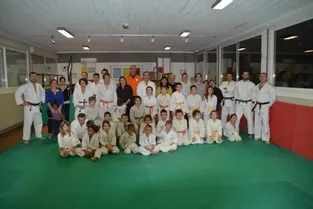 Le Judo-Club a célébré Noël sur les tatamis