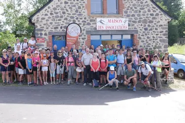 Grand succès pour le Tour du Cantal pédestre