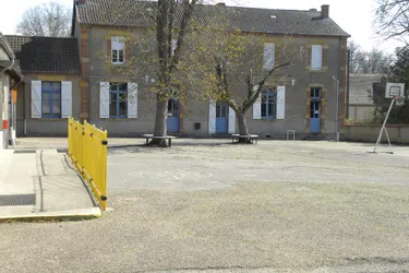 Ecoliers et enseignants s’adaptent au confinement à Dompierre-sur-Besbre