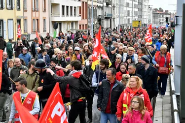 Près de 2000 manifestants à Clermont-Ferrand