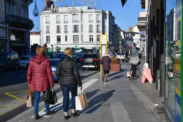 Quatre questions pour comprendre l'opération de « cashback » lancée dans les commerces de l'agglomération de Montluçon (Allier) à partir du 8 décembre