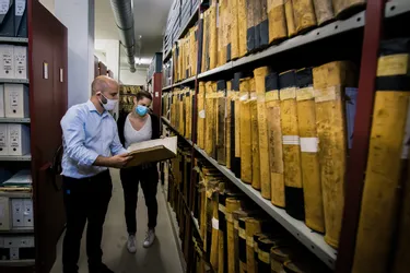 Les Archives départementales du Puy-de-Dôme sous le sceau de certains secrets