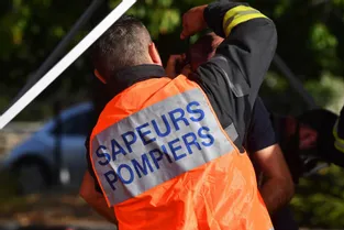 Deux personnes gravement brûlées après un feu de tracteur-tondeuse à Saint-Pantaléon-de-Larche (Corrèze)