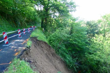 Saint-Hilaire-Peyroux (Corrèze) : la RD 141 fermée après un éboulement