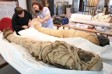 Les célèbres momies du musée du Puy-en-Velay à l’épreuve du carbone 14