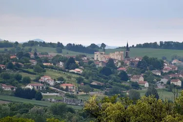 Une consultation des habitants pour la fusion des communes de Mezel et Dallet (Puy-de-Dôme)