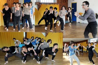 New Danse Studio travaille un extrait de May B de Maguy Marin