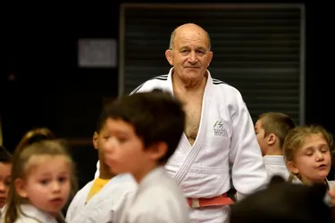 Gradé 8e dan, le Clermontois Guy Smaïli est une référence incontournable du judo français