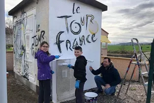 Une fresque du conseil municipal des Jeunes pour célébrer le Tour de France