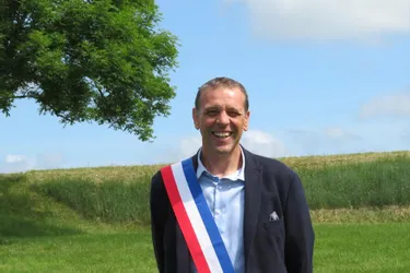 Éric Thérond élu maire, samedi