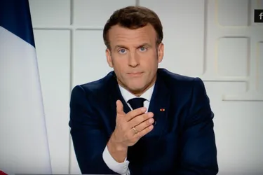 Emmanuel Macron réfléchit à "décaler un peu" le couvre-feu