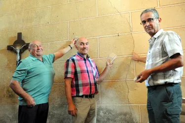 La commune tente de préserver l’église face à l’humidité qui ronge la pierre et les murs