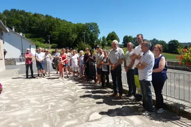La commune se rassemble en hommage aux victimes de Nice