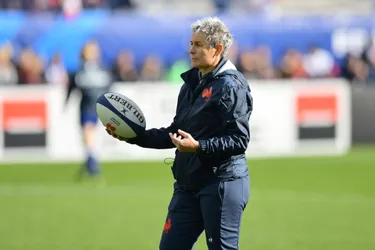 Annick Hayraud, manager du XV de France féminin : « On ne s'attendait pas au report de la Coupe du monde »
