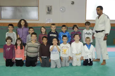 Des cours de judo avec l’Amicale laïque