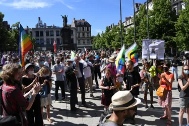 Plus de 500 personnes mobilisées contre les idées d'extrêmes droites à Clermont-Ferrand