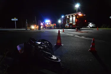 Un motard grièvement blessé dans une collision avec une voiture à La Roche-Noire (Puy-de-Dôme)