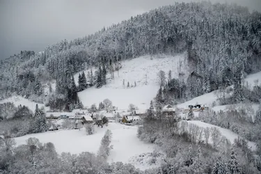 Un temps toujours hivernal pour le week-end avec de nouvelles chutes de neige en Auvergne