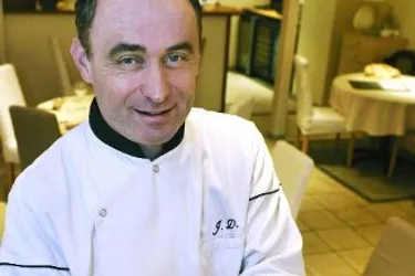 Le chef chamaliérois Jacky Delalande fait son entrée parmi les Maîtres cuisiniers de France