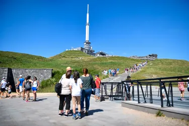 Grand ciel bleu pour le tourisme vert en Auvergne