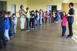 Les danses traditionnelles à l’école