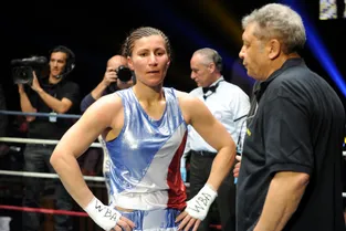 Championnat du monde de boxe : le rêve brisé de la Clermontoise Farida El Hadrati