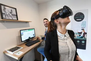 Un casque de réalité virtuelle pour acheter sa cuisine équipée