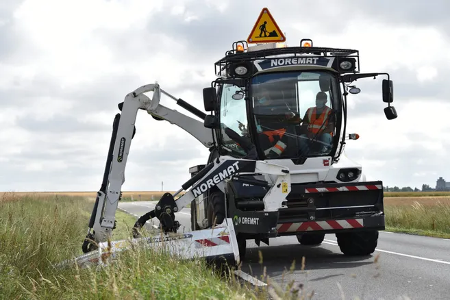 Eure-et-Loir : le département entame sa campagne 2025 de fauchage des bords de route - L’Écho Républicain