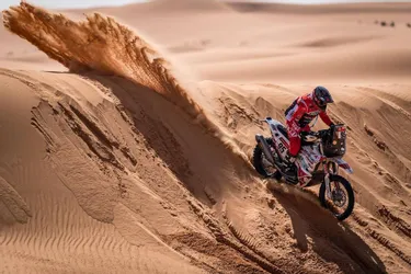 Moto : le Montluçonnais Xavier Flick termine son premier Dakar aux portes du top 30 et quatrième meilleur français