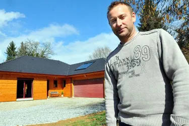 Nicolas Meyrignac, entrepreneur à Treignac, a construit sa propre maison aux normes BBC