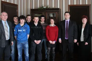 Six élèves du lycée de Naves séjournent en Hongrie