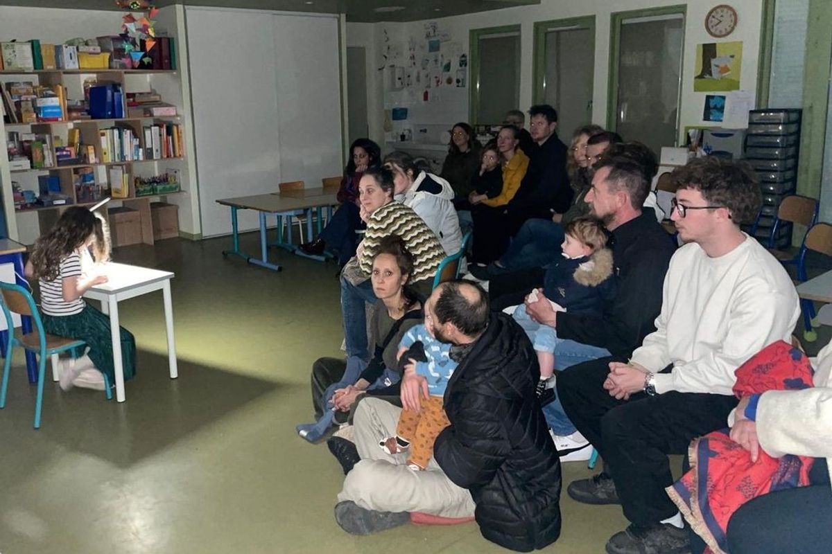 Les Nuits de la lecture à Saint-Saturnin : une immersion littéraire pour l'école de la Monne