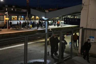 Le train Paris - Clermont-Ferrand immobilisé à Moulins suite à la découverte d'un bagage "oublié"