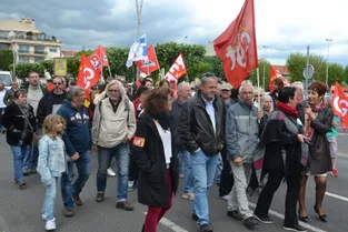 Une petite centaine de manifestants à Issoire