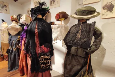 La mode des années 1920 s'expose au musée de la coiffe à Blesle