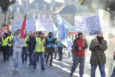 Réforme du régime indemnitaire à la mairie : l’Unsa lève son préavis de grève, la CGT le maintient
