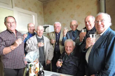 Henri Parrot félicité pour ses 101 ans