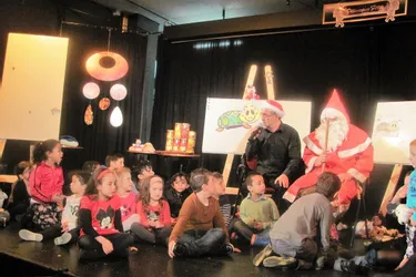 47 enfants à l’arbre de Noël du Lions club