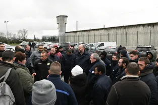 Blocages levés dans les prisons de Moulins-Yzeure et Riom